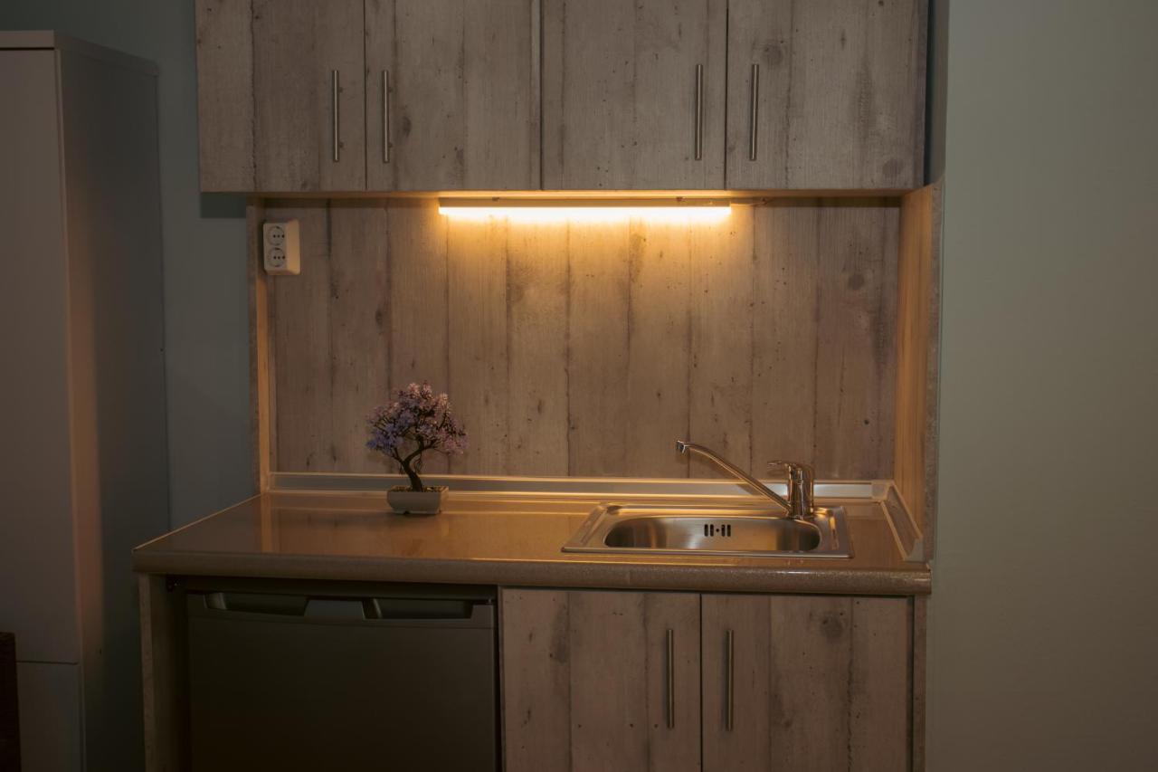 Amaya Pine Studio Панагия Екстериор снимка